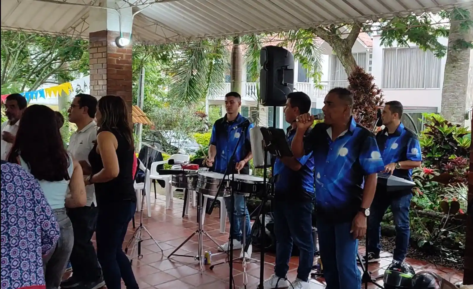 Orquesta LatinBomba en Silvania